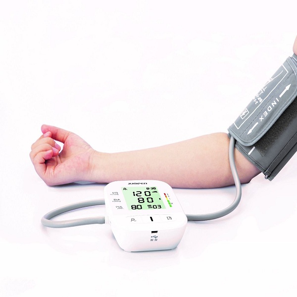 Máy đo huyết áp bắp tay Jumper JPD-HA210 4 Máy đo huyết áp bắp tay Jumper JPD-HA210